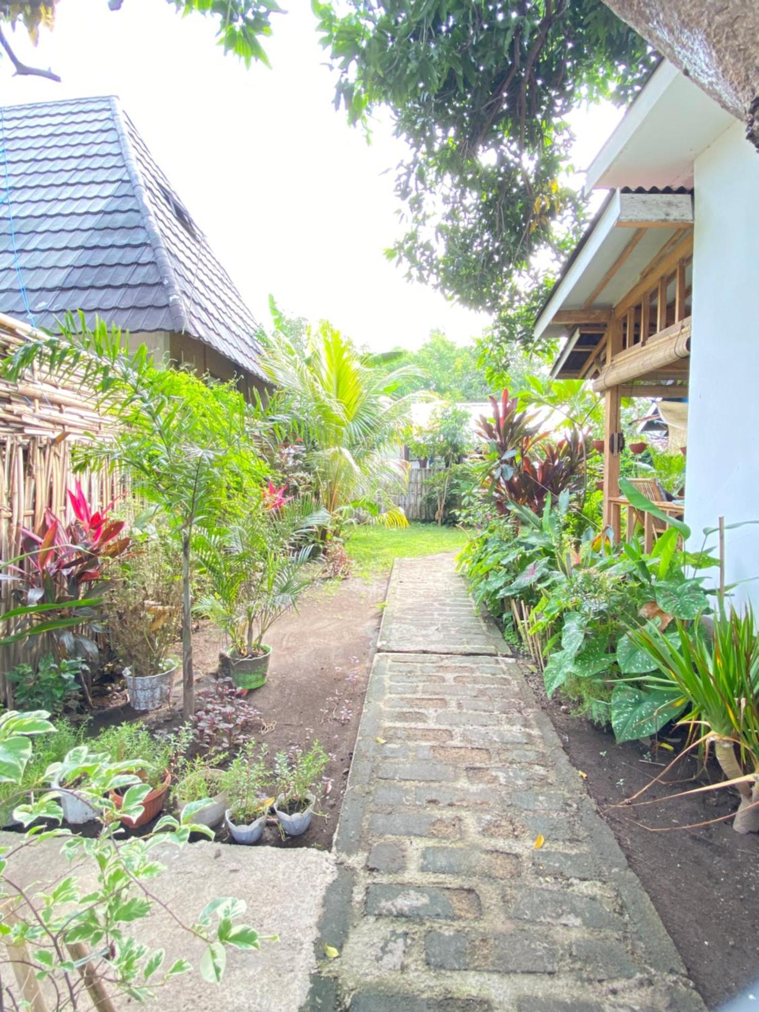 Marta House Gili Air Hotel Kültér fotó